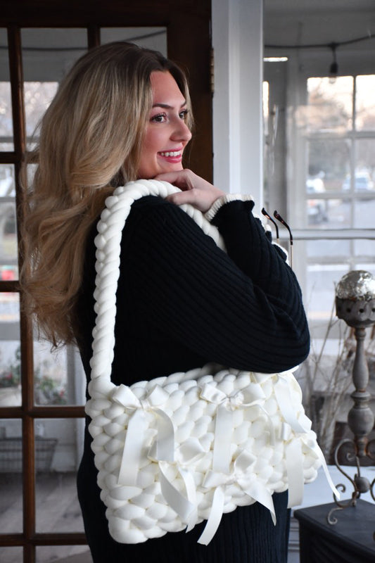 Chunky Ivory w/Bows