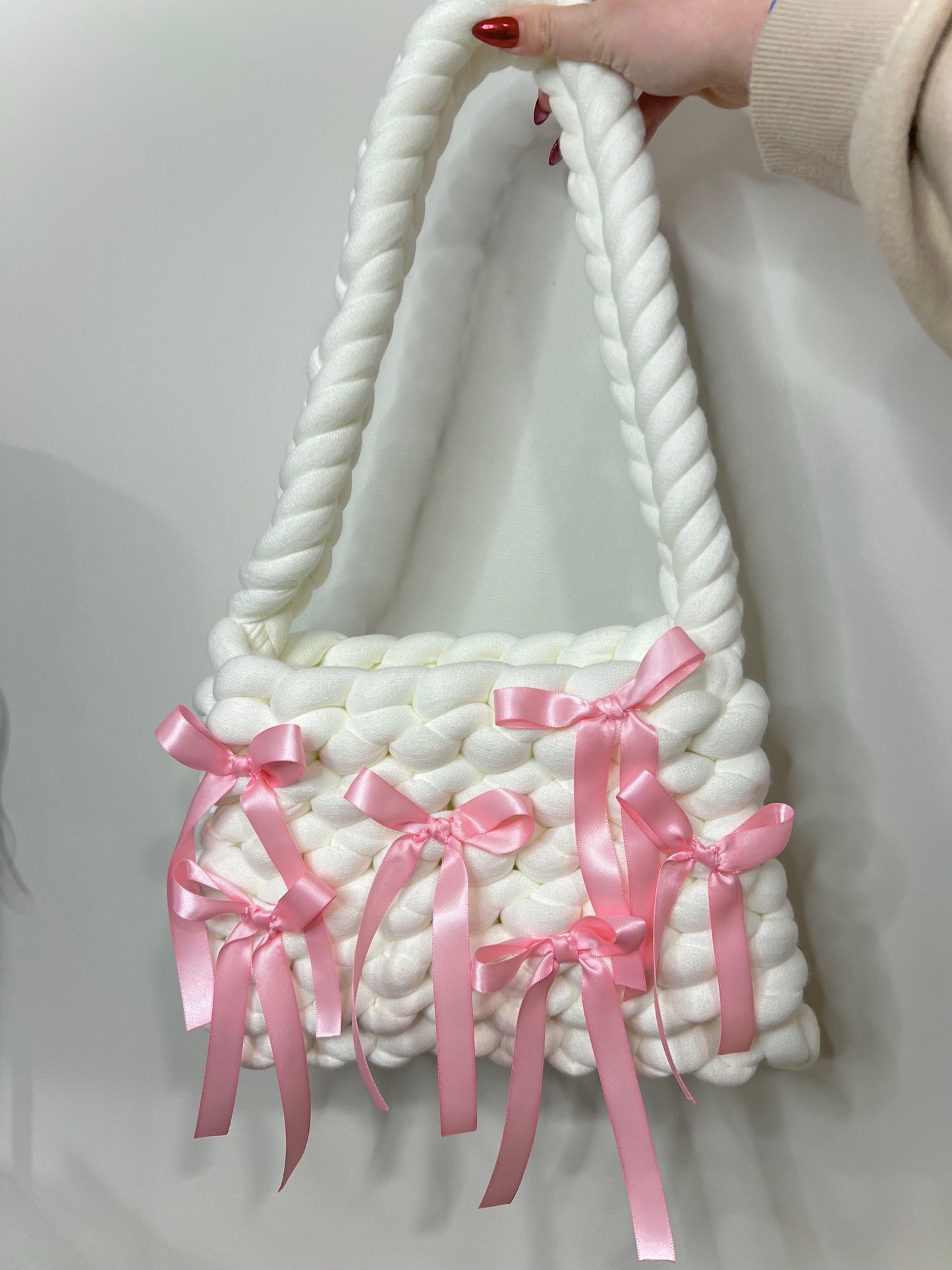 Chunky Ivory w/Bows